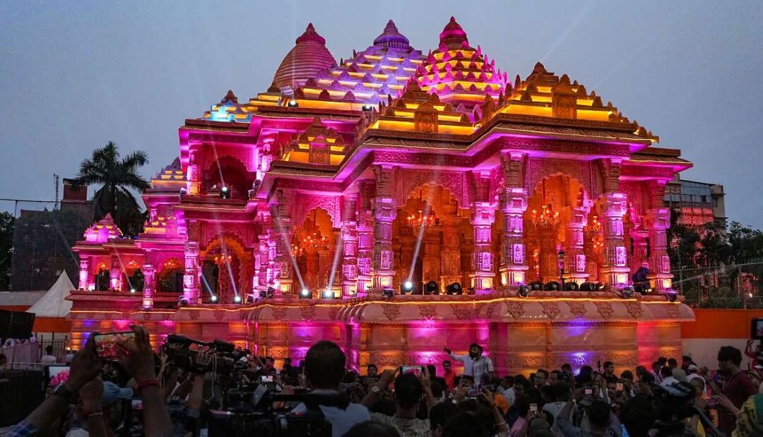 Történelmi jelentőségű templom beavatása Indiában
